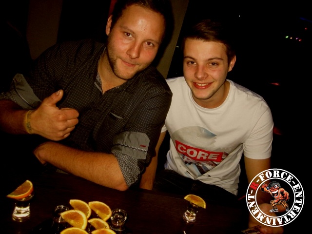 Bild 6 von 76